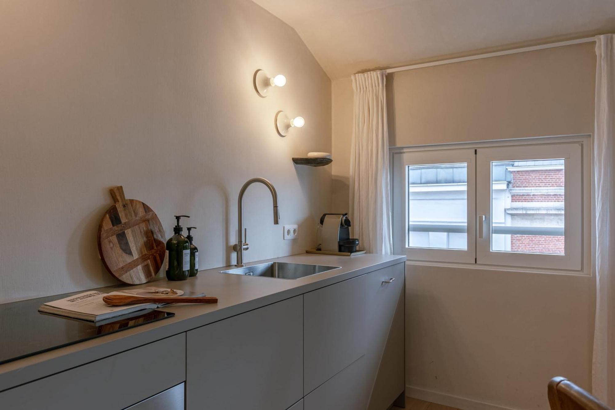 Appartement Huswell - Urban Getaway For Two In The Heart Of Anvers Extérieur photo
